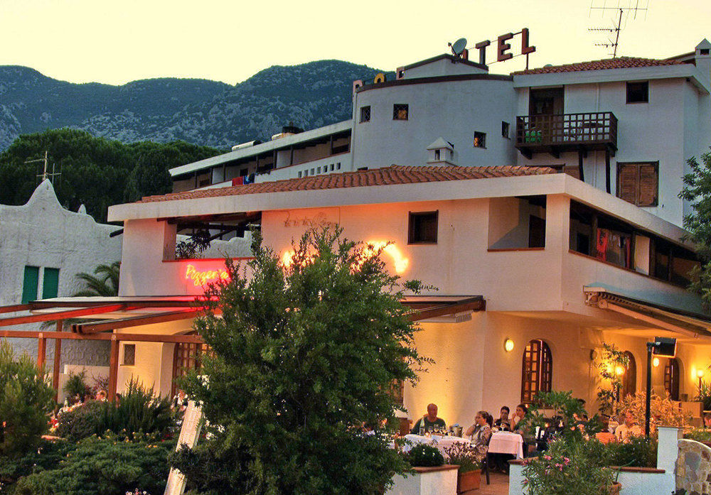 Hotel Pop Cala Gonone Kültér fotó